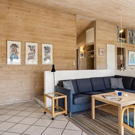 Joella - 75m From The Sea By Interhome *